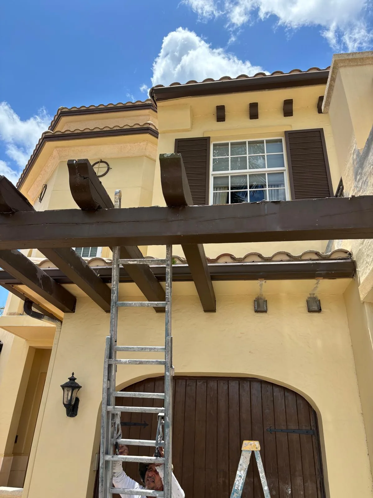 Exterior Stucco Painting Townhome Pergola by JC General Painting in South Florida