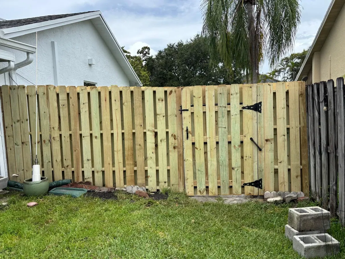 Wood Fence Installation Shadowbox Fence Parkland by JC General Painting in South Florida