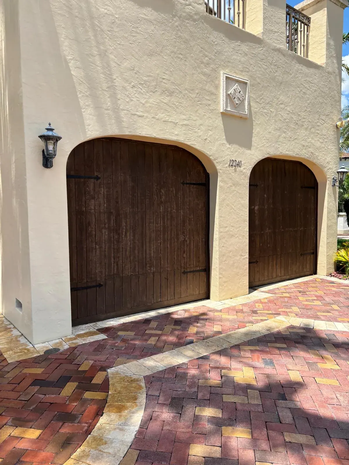 After: Stucco Repair & Facade Repaint