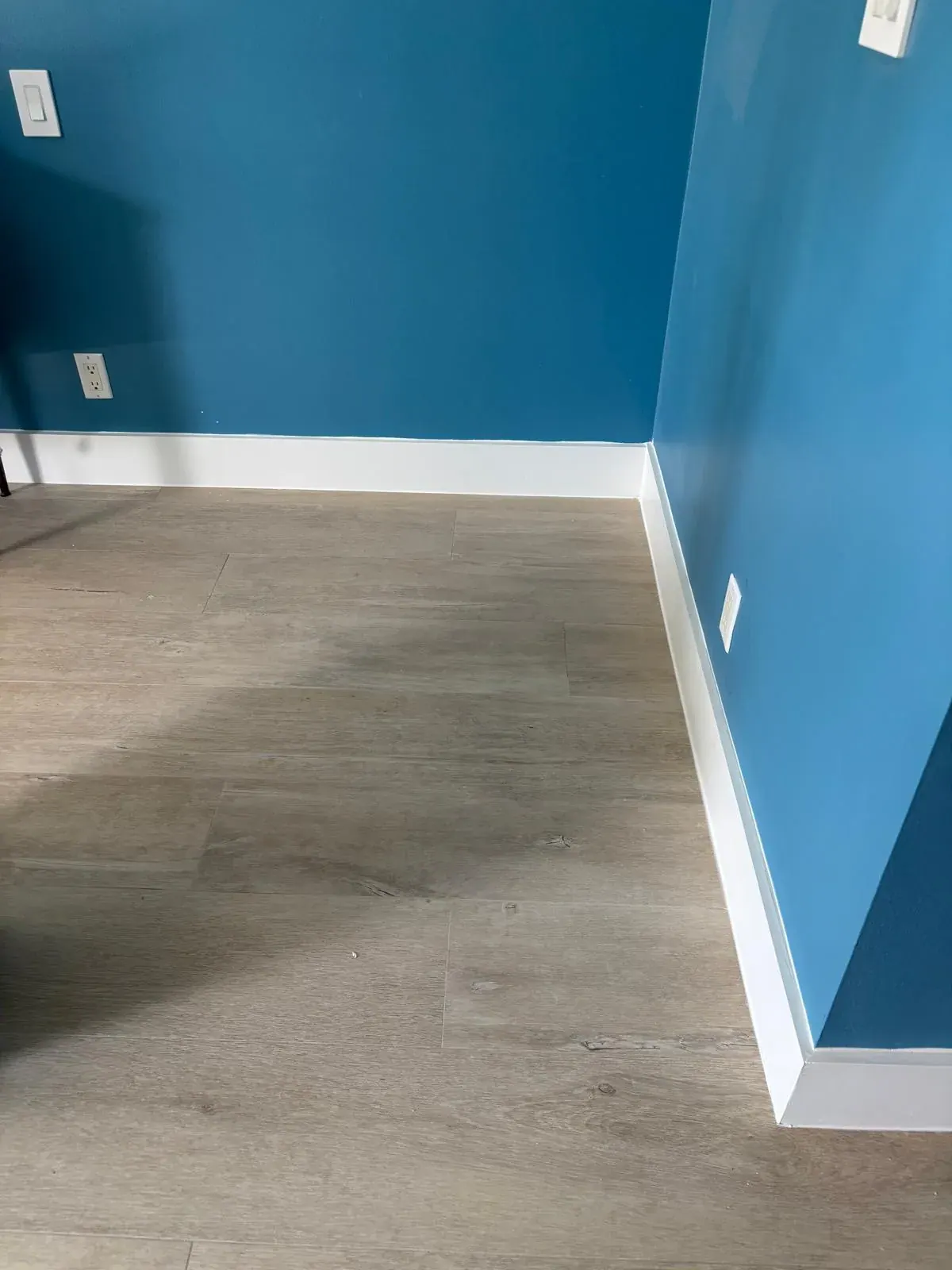 Interior Painting Blue Accent Wall by JC General Painting in South Florida