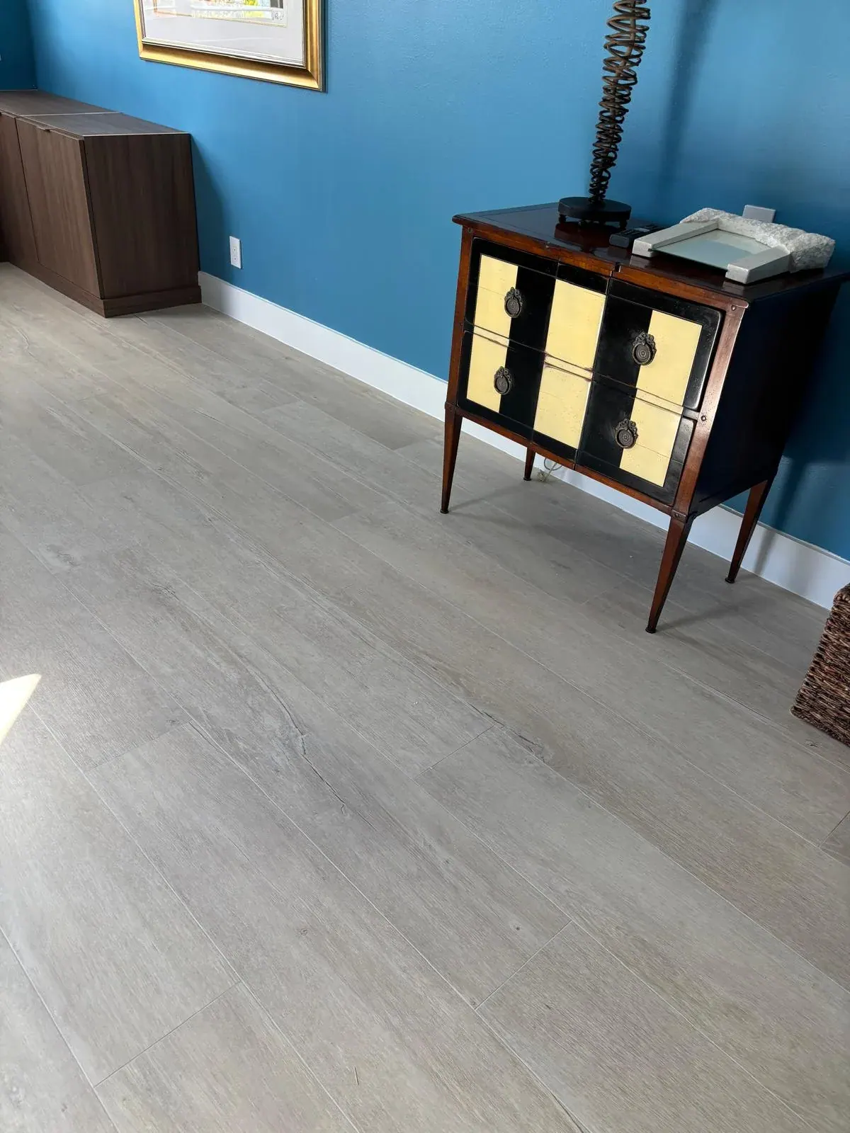 Interior Painting Blue Living Room by JC General Painting in South Florida